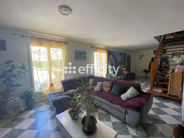 Maison
         6 pièces
        - 180 m²
