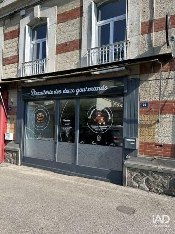 Boutique/Local commercial à vendre 295 m² Rochefort-Montagne