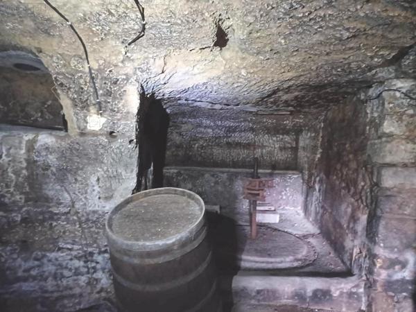 Maison à vendre à Chinon dans l'Indre-et-Loire (37500), ref : 094/1042