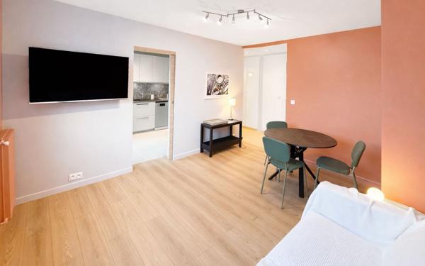 Appartement à vendre    1 pièce • 30,73 m2 Cannes