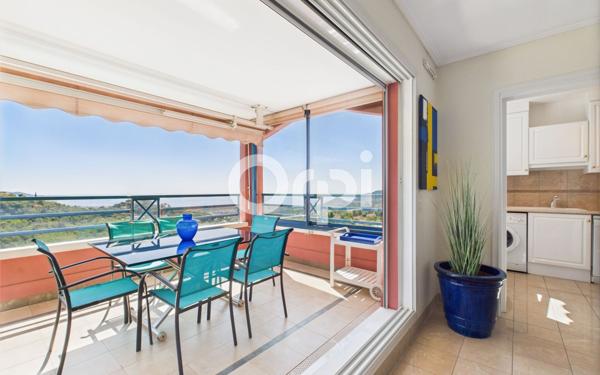 Appartement à vendre    3 pièces • 82,34 m2 Mandelieu-la-Napoule