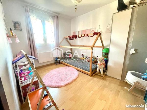 Maisons Familliale 5 pièces  Entièrement rénovée