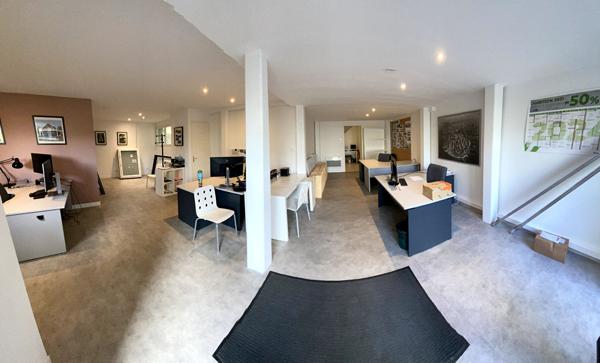 A LOUER : Très beaux bureaux 420 m2 - NORD de NANTES - possibilité de signalétique sur axe passant
