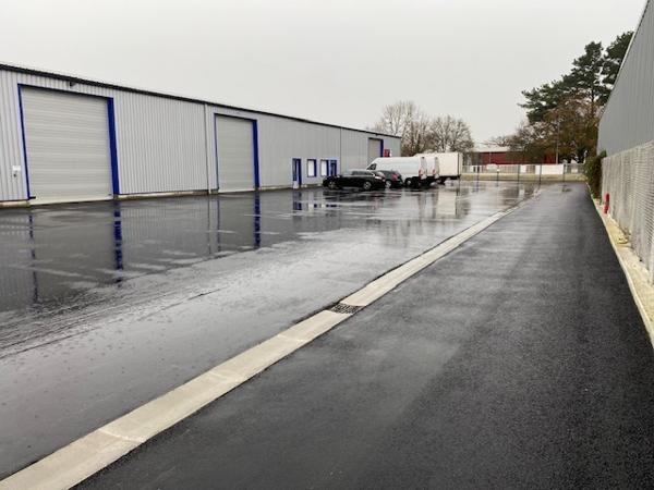RARE : A LOUER Local d'activité 300 m2 - Pontchateau
