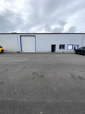 RARE : A LOUER Local d'activité 300 m2 - Pontchateau