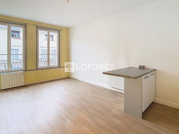 Location appartement près de CHALONS EN CHAMPAGNE - 1 pièce(s) - 32 m² - 450 €/mois