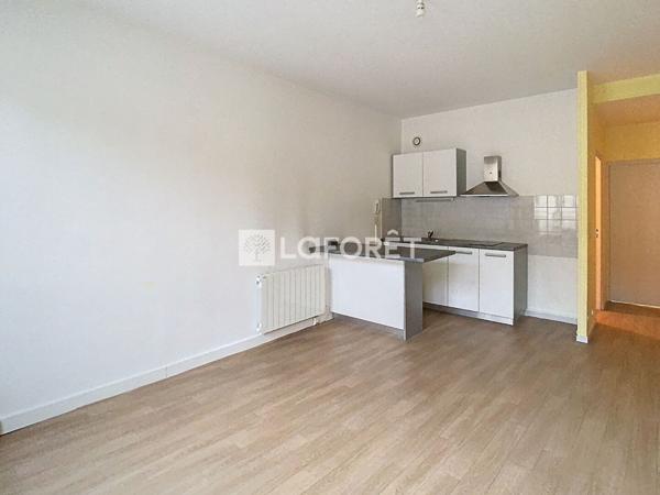 Location appartement près de CHALONS EN CHAMPAGNE - 1 pièce(s) - 32 m² - 450 €/mois