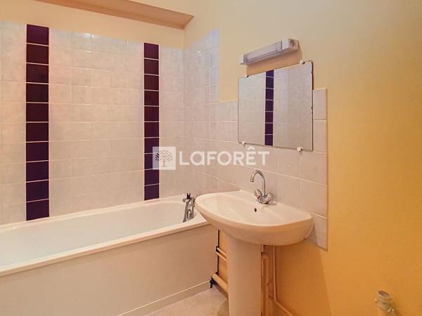 Location appartement près de CHALONS EN CHAMPAGNE - 1 pièce(s) - 32 m² - 450 €/mois