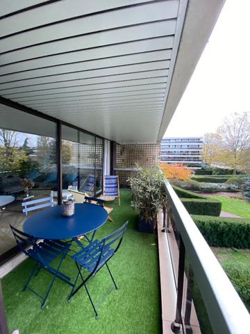 A vendre appartement de type 4 au CHESNAY ROCQUENCOURT - PARLY 2 - Terrasses - Parking
