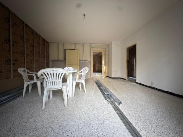 Maison au coeur de village à finir de rénover