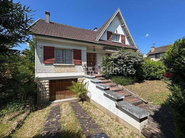 Vente
                Maison118 m² - 7 Pièces -
                    DRAVEIL (91210)