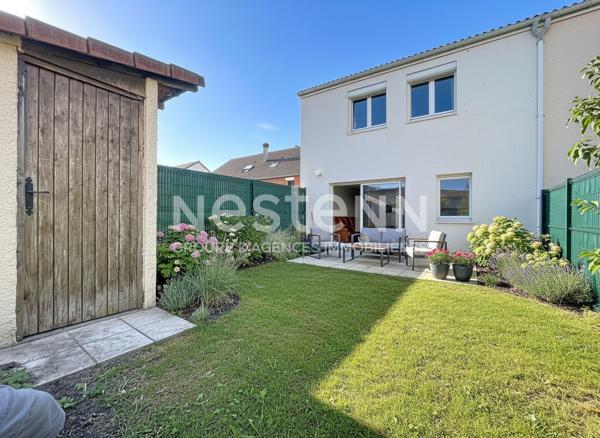 A VENDRE Maison 4 pièces avec garage Montigny Le Bretonneux