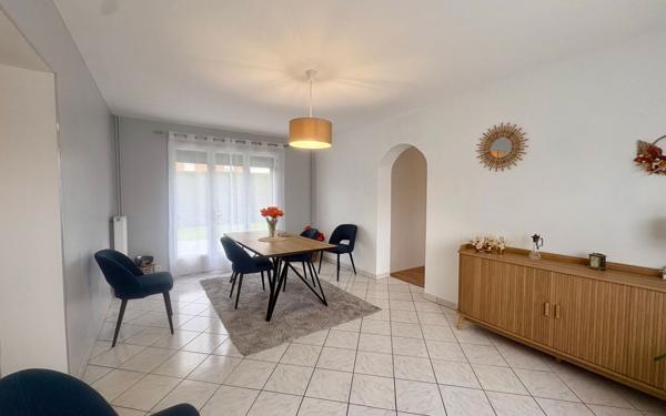 Maison à vendre    4 pièces • 90 m2 Villers-Bretonneux