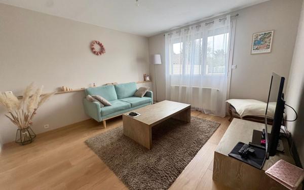 Maison à vendre    4 pièces • 90 m2 Villers-Bretonneux