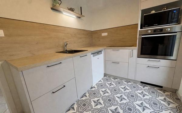 Maison à vendre    4 pièces • 90 m2 Villers-Bretonneux