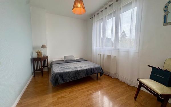 Maison à vendre    4 pièces • 90 m2 Villers-Bretonneux