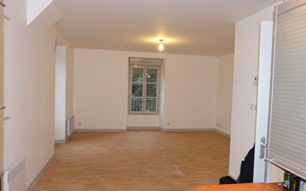 Appartement à louer    4 pièces • 90,58 m2 Poitiers
