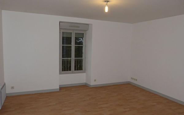 Appartement à louer    4 pièces • 90,58 m2 Poitiers