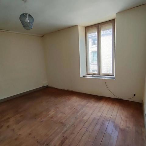 Maison Mortagne Sur Sevre 6 pièces 96 m2