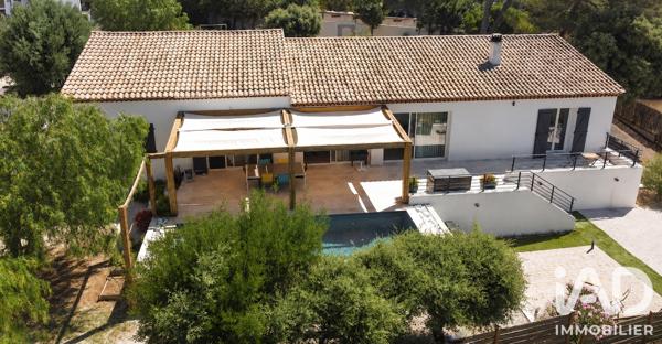 Maison à vendre 7 pièces 195 m² Garéoult