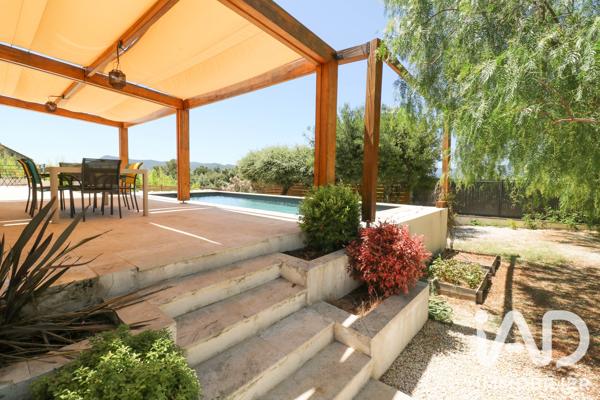 Maison à vendre 7 pièces 195 m² Garéoult