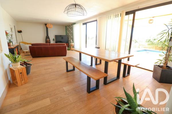 Maison à vendre 7 pièces 195 m² Garéoult