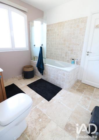 Maison à vendre 7 pièces 195 m² Garéoult