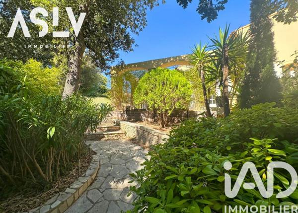 Maison à vendre 6 pièces 222 m² Six-Fours-les-Plages