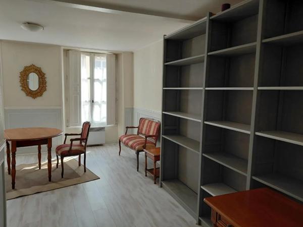 Appartement à louer à Versailles (78000)
