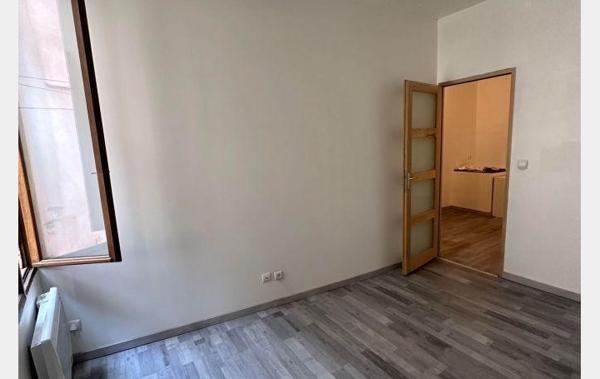 Vente Immeuble Immeuble - 2 appartements+ remise Montagnac   