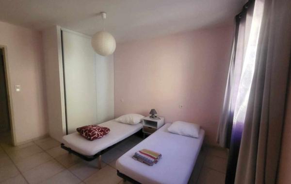 Vente Immeuble Immeuble - 2 appartements+ remise Montagnac   