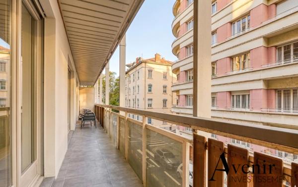 LYON 6 - EXCEPTION - APPARTEMENT 5 PIÈCES - 4 CHAMBRES - 163 M² - PRESTATION HAUT DE GAMME Lyon LYON 6 - EXCEPTION - APPARTEMENT 5 PIÈCES - 4 CHAMBRES - 163 M² - PRESTATION HAUT DE GAMME Lyon