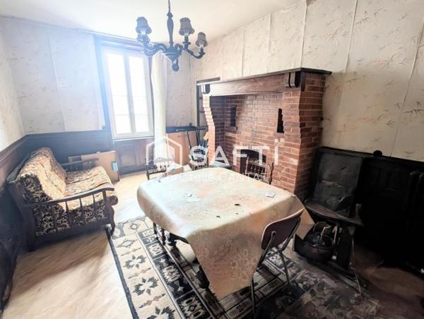 Maison de ville 104m², 5 pièces, 3 chambres, garage.