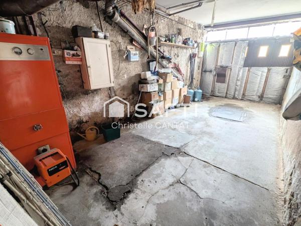 Maison de ville 104m², 5 pièces, 3 chambres, garage.