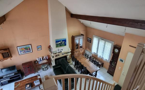 Maison à vendre    4 pièces • 116,56 m2 Noisy-le-Grand