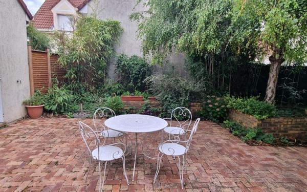 Maison à vendre    4 pièces • 116,56 m2 Noisy-le-Grand