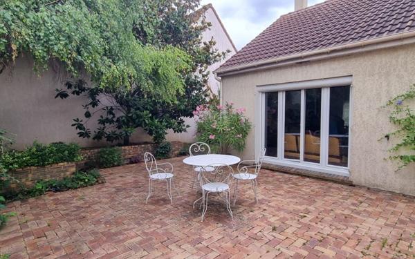 Maison à vendre    4 pièces • 116,56 m2 Noisy-le-Grand