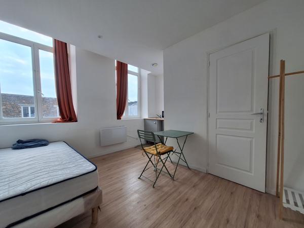 STUDIO ROUBAIX PROCHE DE LAGARE 460€