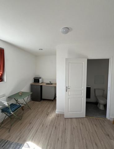 STUDIO ROUBAIX PROCHE DE LAGARE 460€