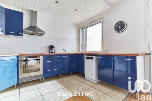 Appartement à vendre 4 pièces 74 m² Montigny-le-Bretonneux