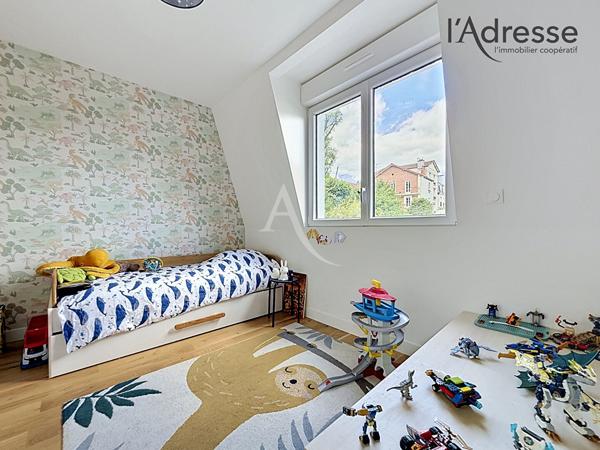 Suresnes Terrasse du Fécheray - Maison familiale de 180m² avec jardin