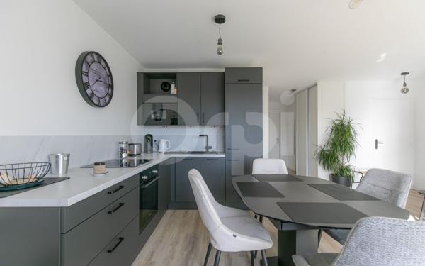 Appartement à vendre    2 pièces •  Chelles