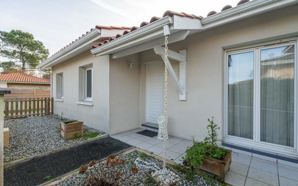 Maison à vendre    4 pièces •  Biscarrosse
