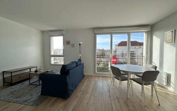 Appartement à louer    2 pièces • 39,79 m2 Montigny-le-Bretonneux