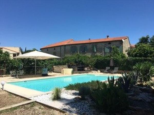 308 m² hab- 913 m² Terrain- Loft 90 m²- Piscine