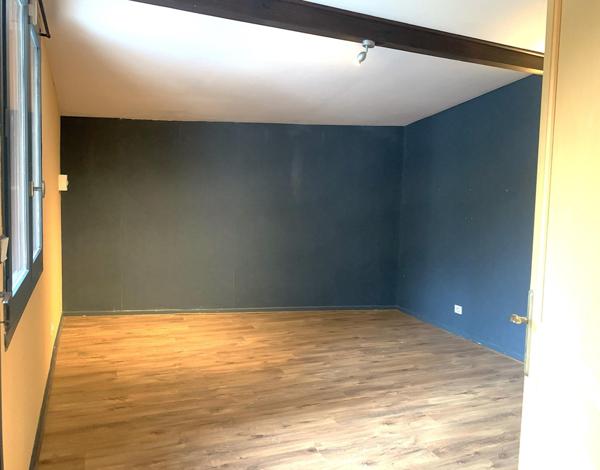 Maison de ville 4 chambres idéalement située à Sonnaz avec jardinet