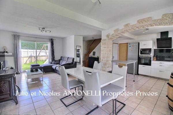 Maison 5 pièce(s) 92 m2, 3 chambres, garage et jardin