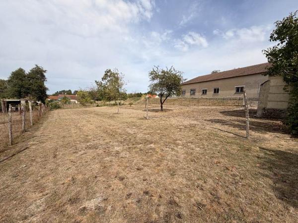 Maison à louer 440 € CC Vicq-sur-Nahon 3 p 43 m² DPE C