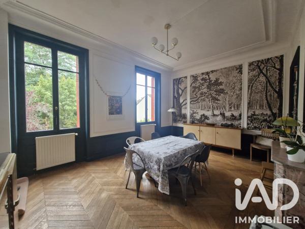 Maison à vendre 10 pièces 230 m² Méry-sur-Marne