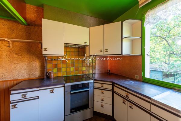 Maison à fort potentiel vivable de plain pied !